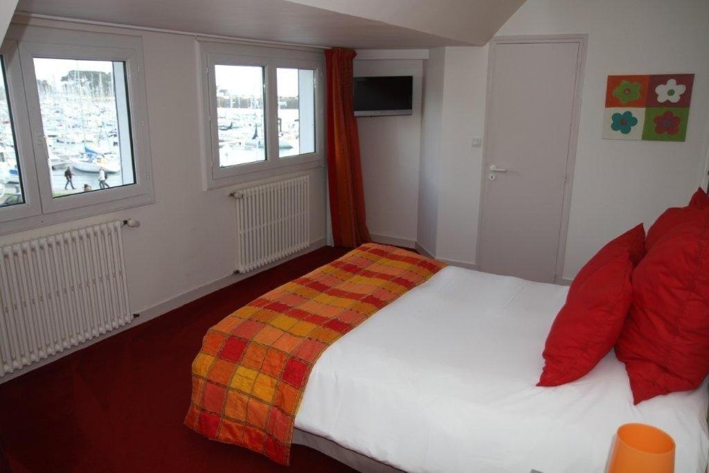 Hotel Le Suroit Перро-Гирк Номер фото